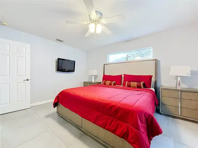Listing Photo 28