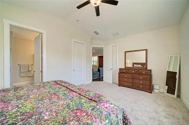 Listing Photo 24