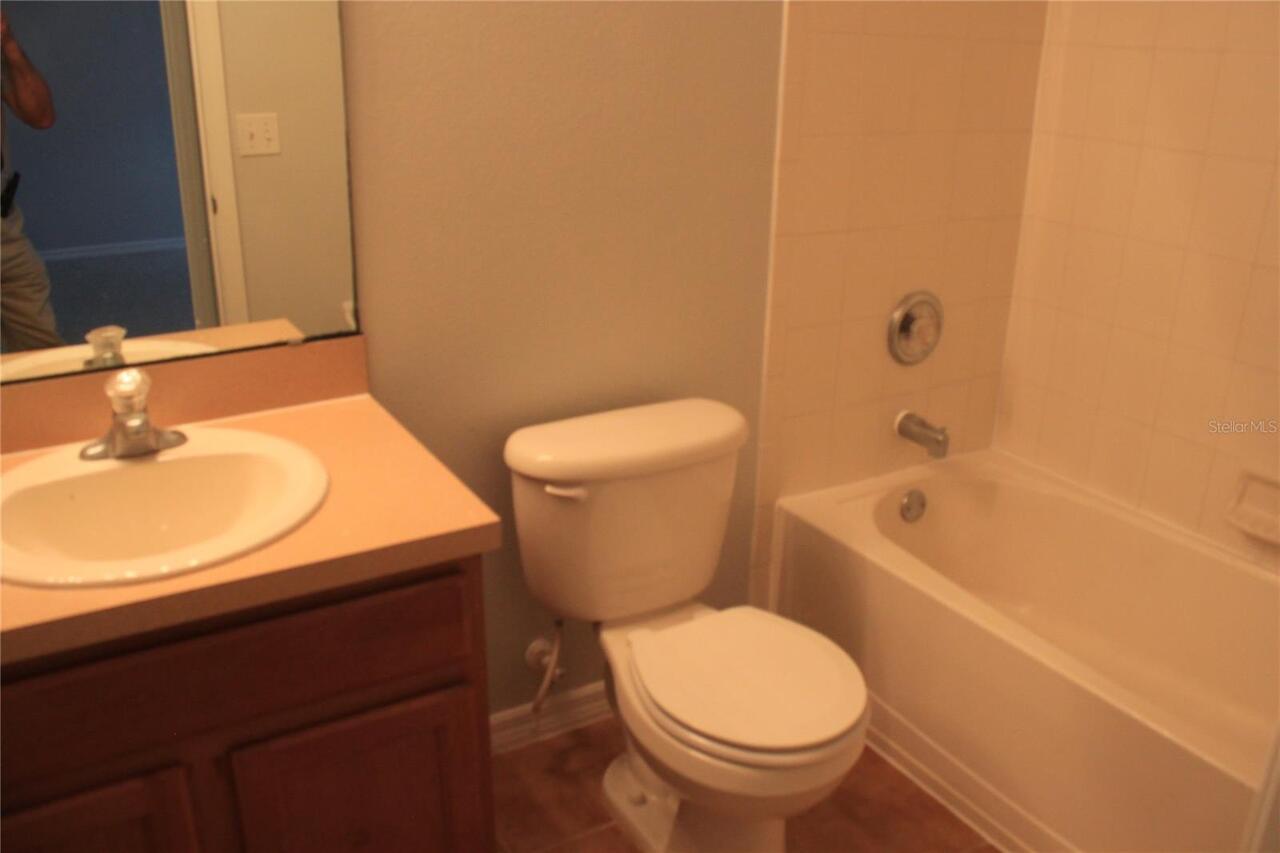 Listing Photo 10