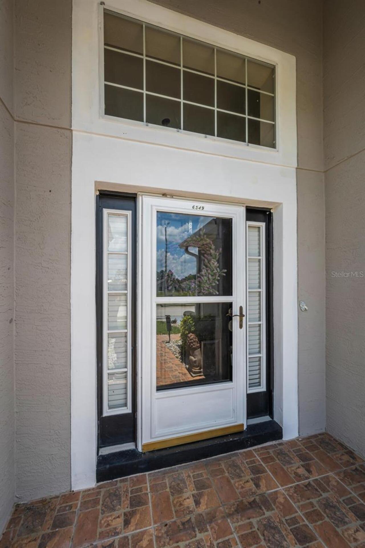 Listing Photo 9