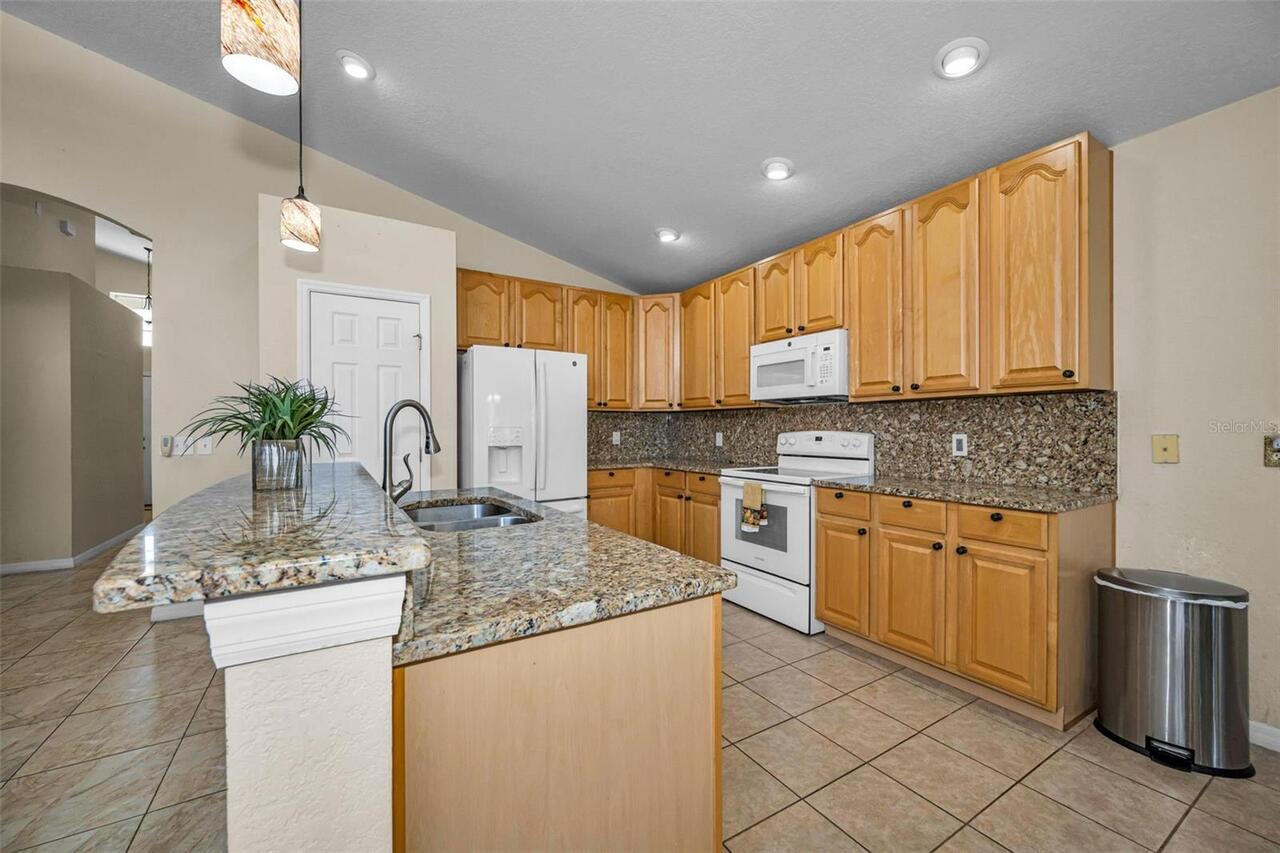 Listing Photo 18