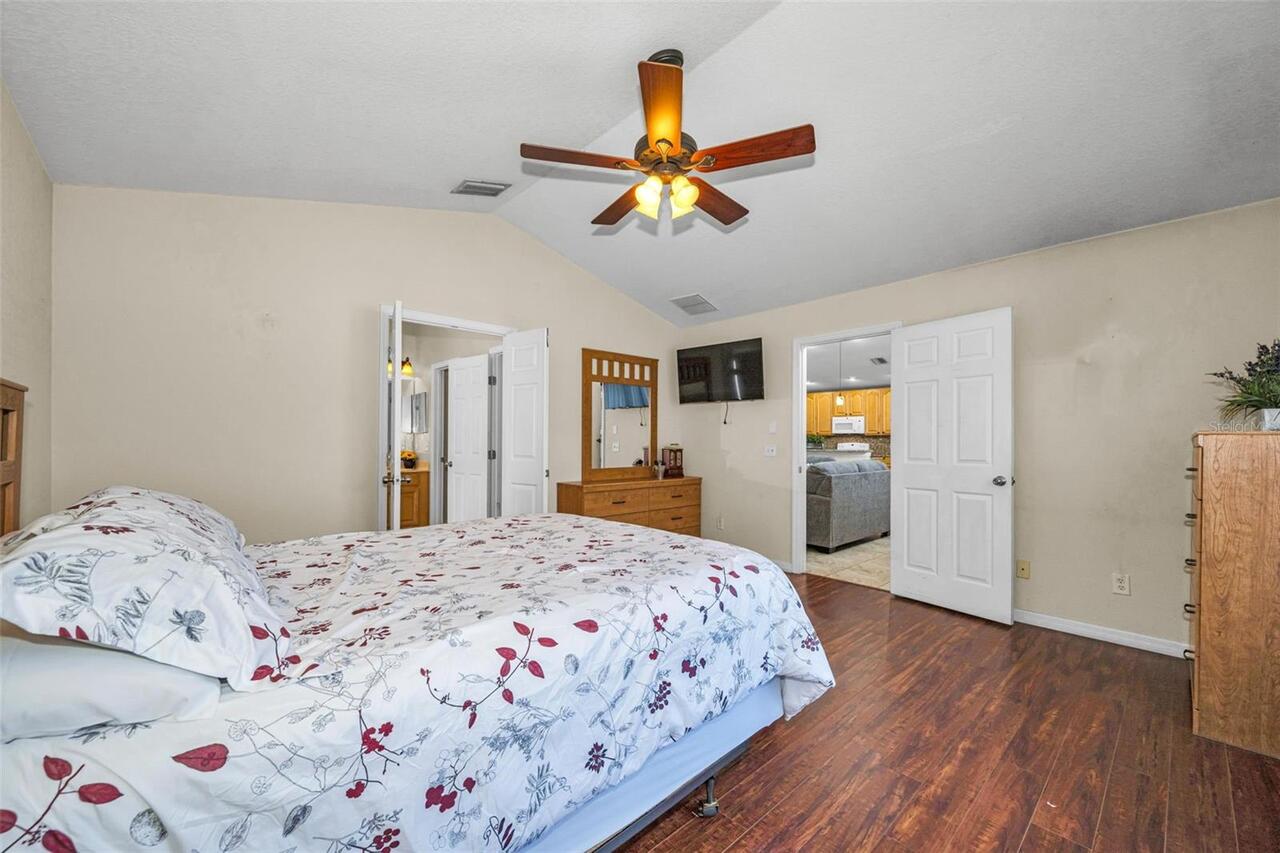 Listing Photo 29