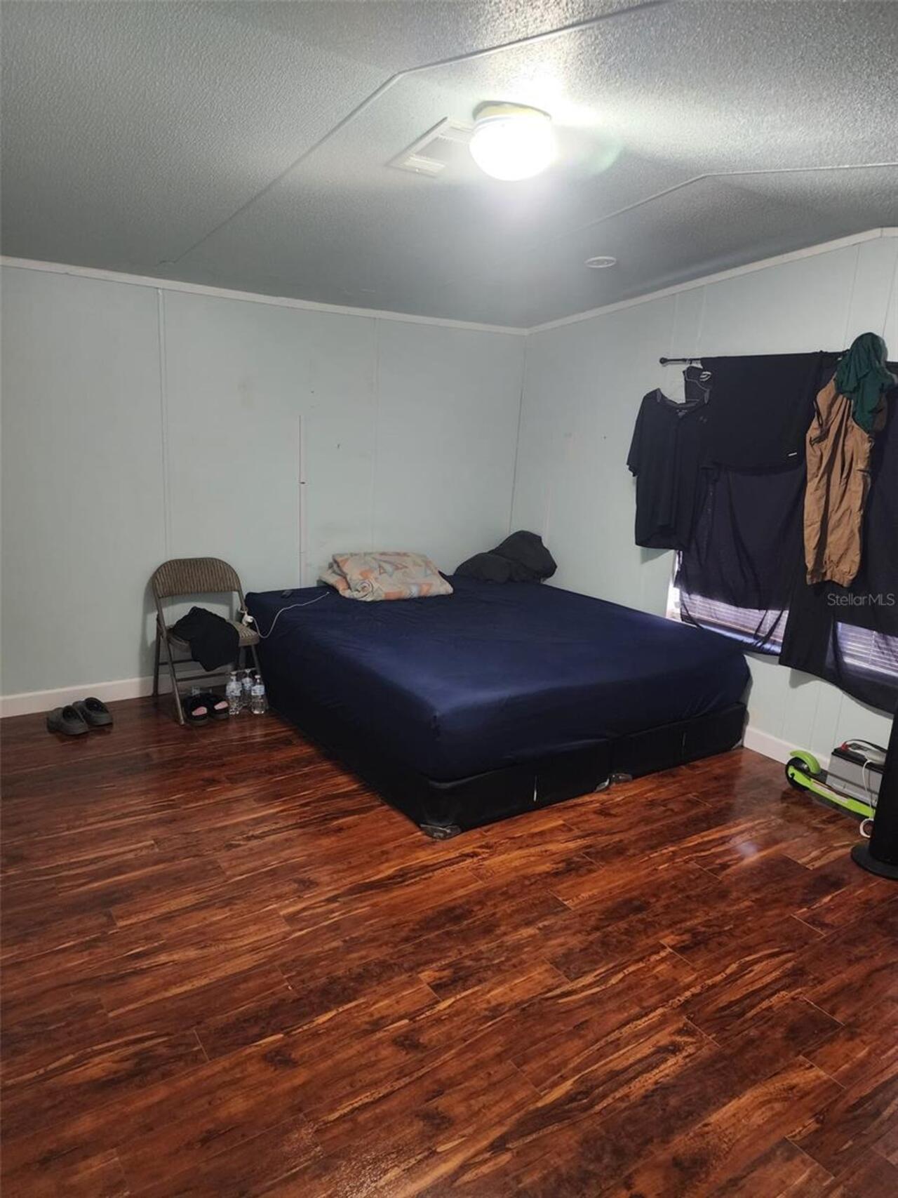Listing Photo 10