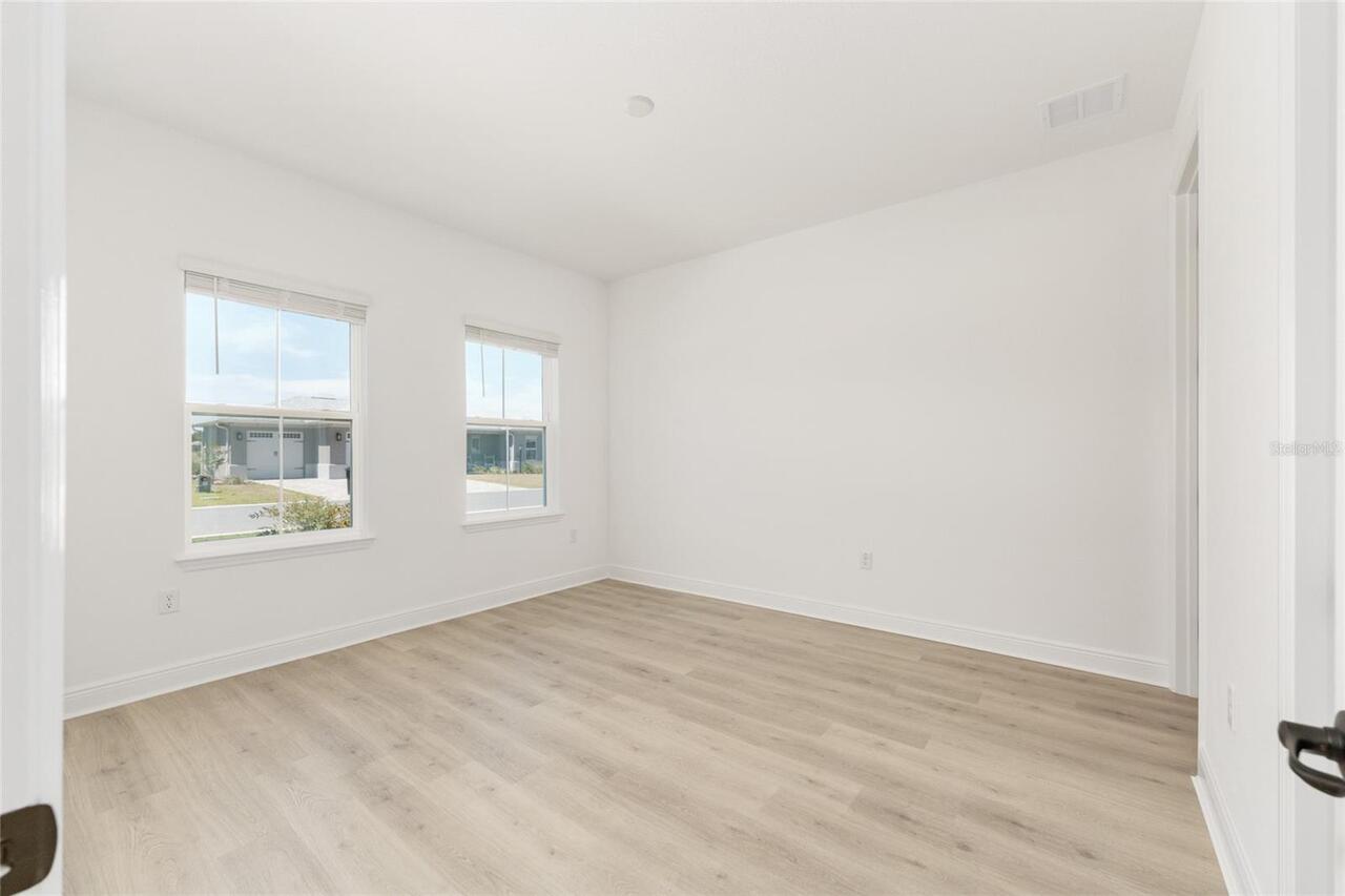 Listing Photo 26