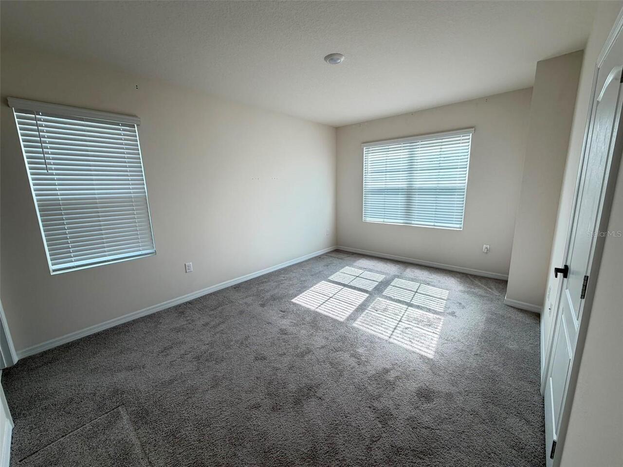 Listing Photo 28