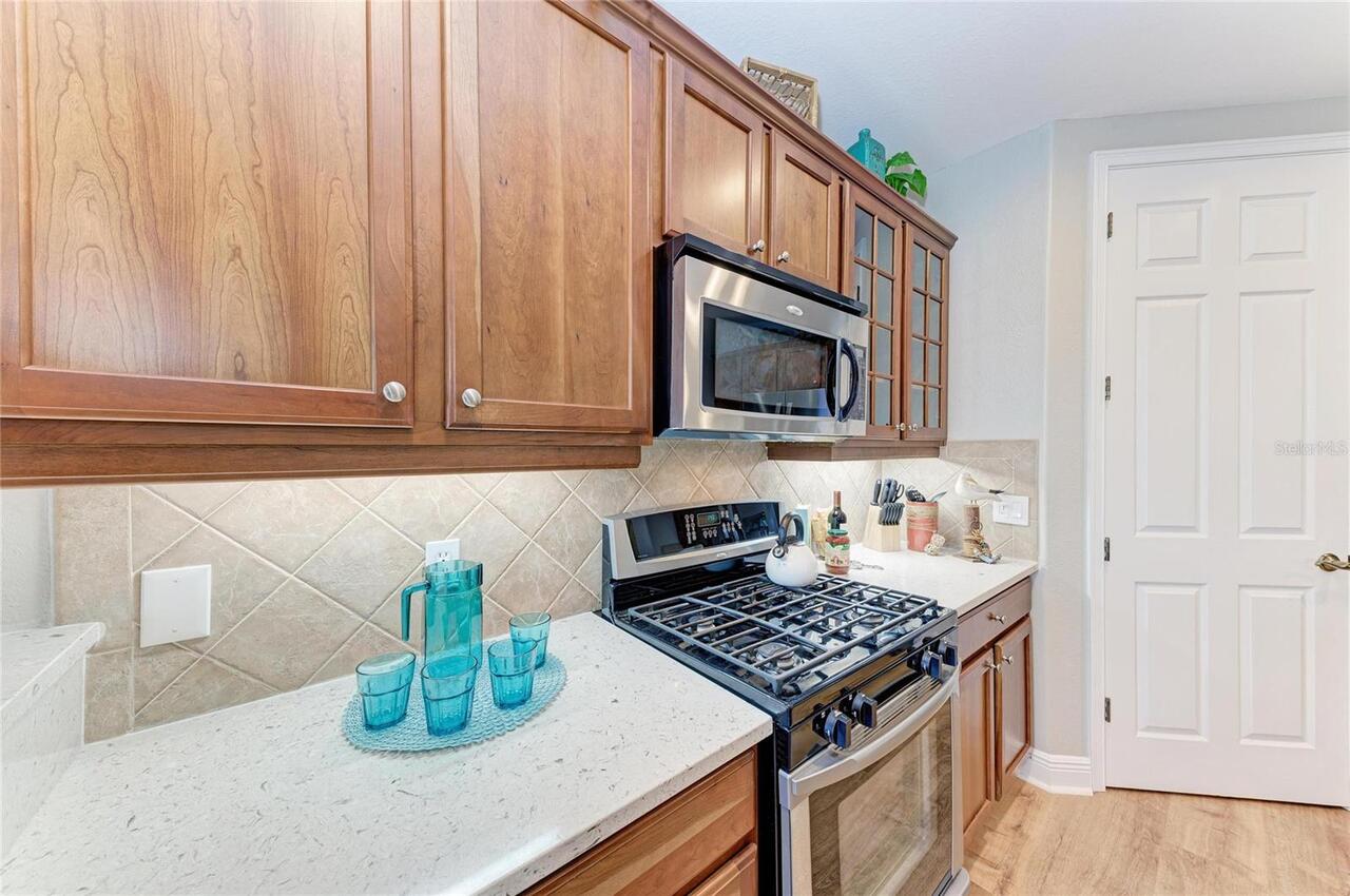 Listing Photo 17