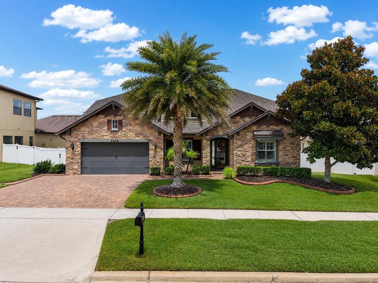 4BR, Home, 3BA, $750,000
Read More