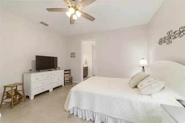 Listing Photo 44