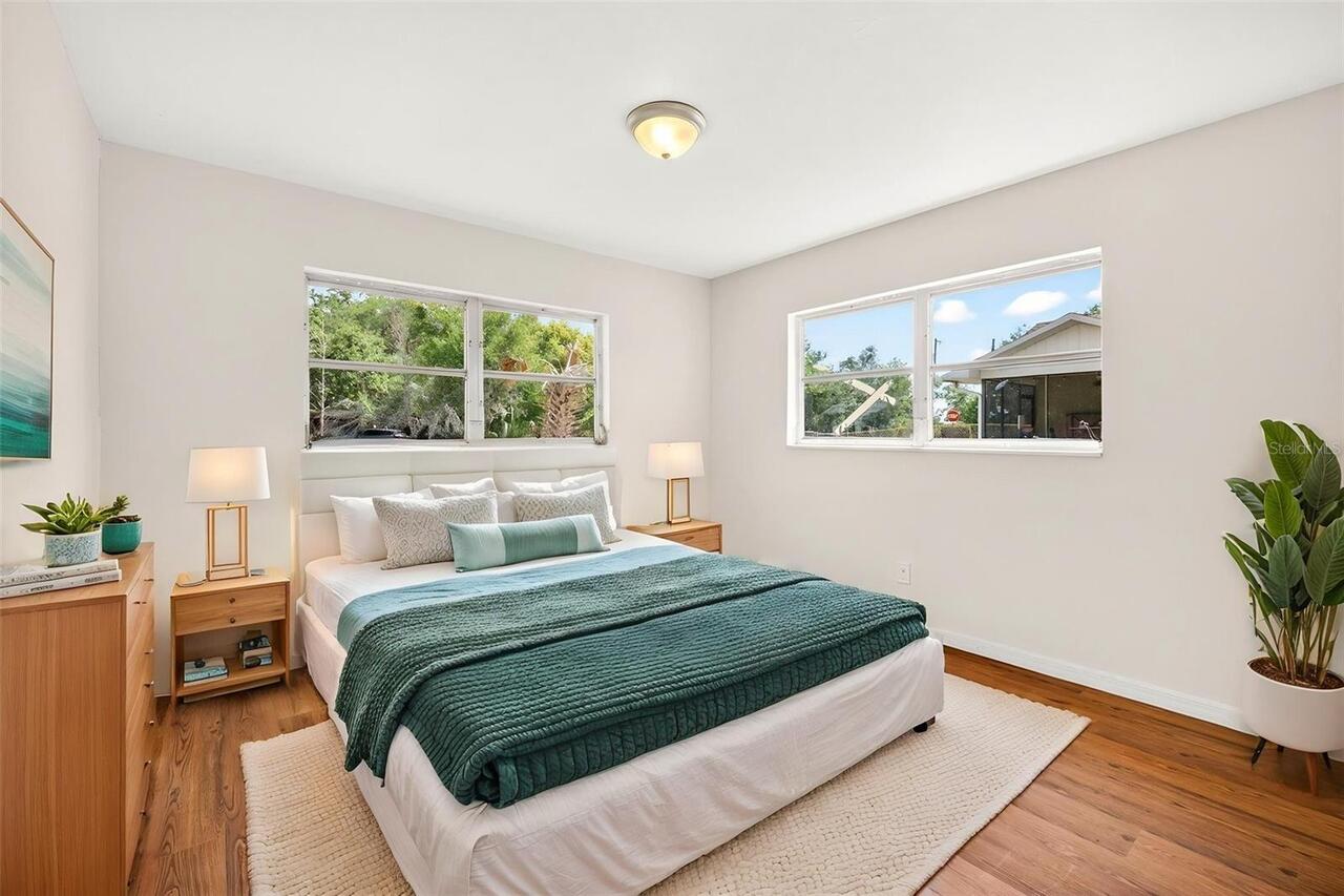 Listing Photo 16
