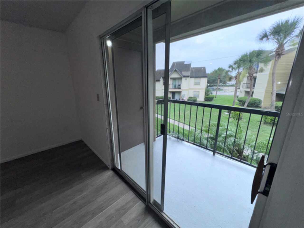 Listing Photo 7