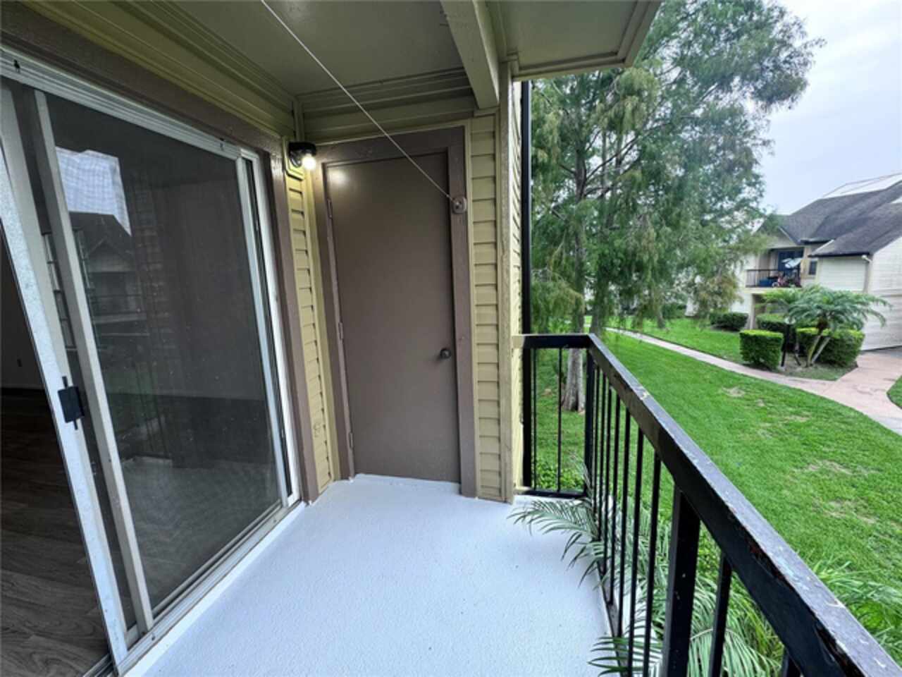 Listing Photo 14