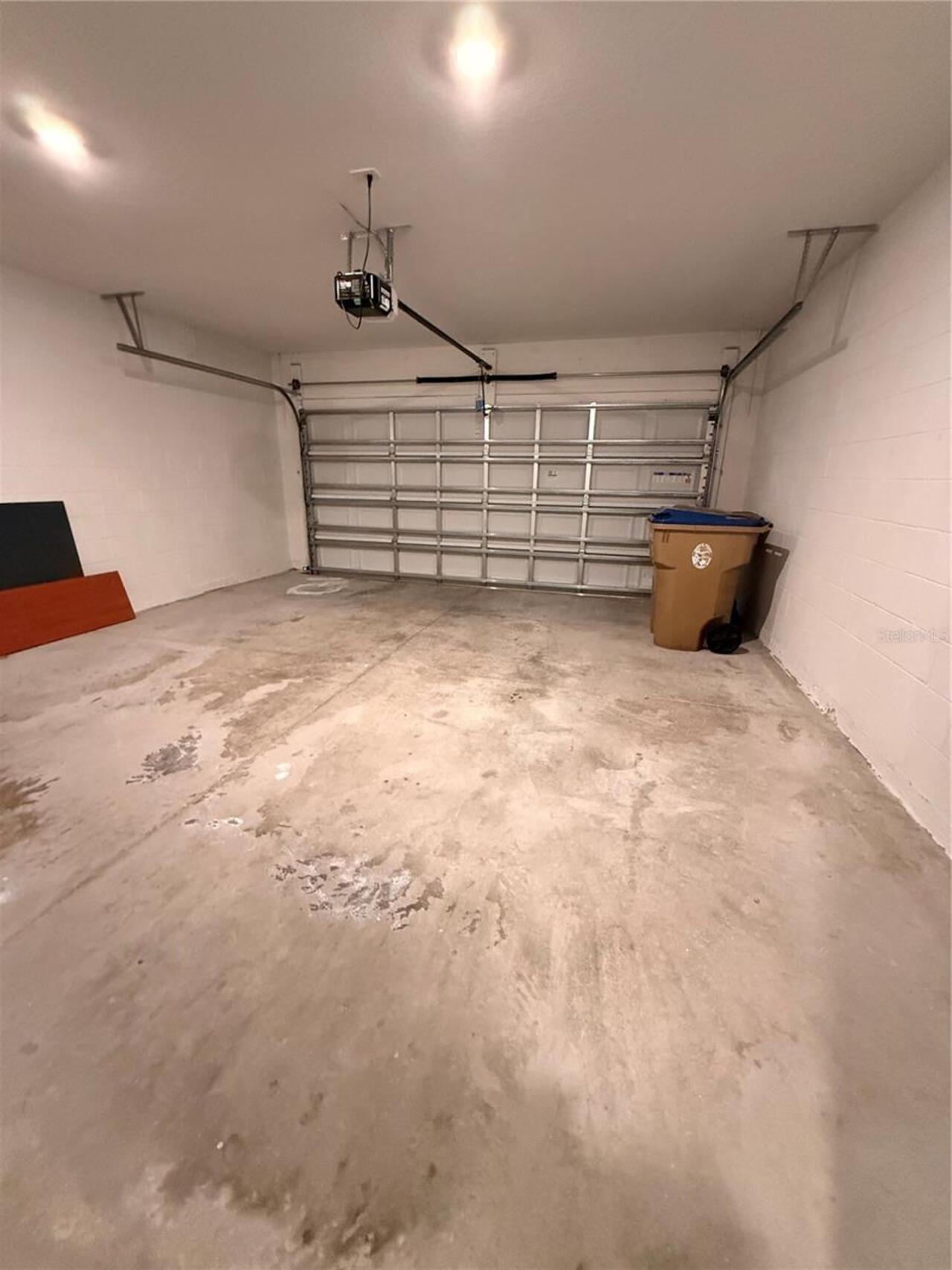 Listing Photo 17