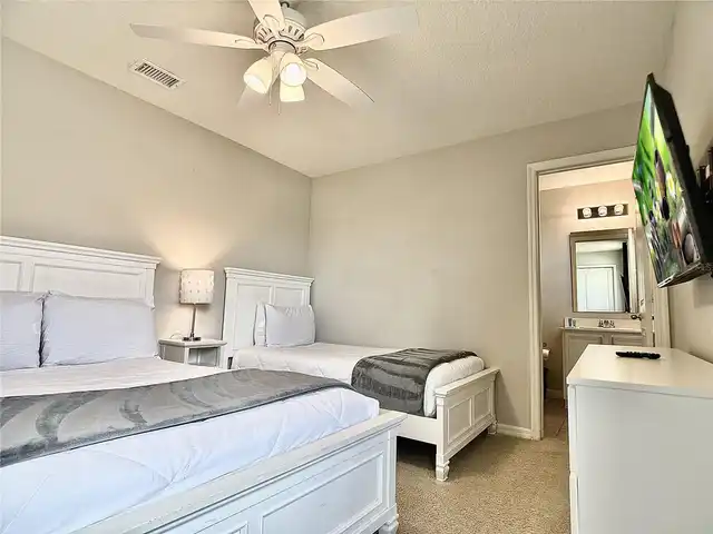 Listing Photo 20