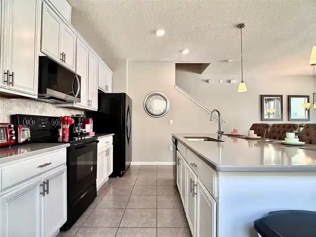 Listing Photo 40