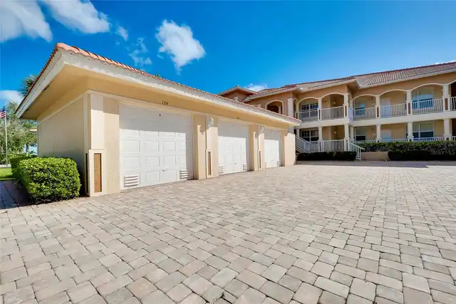 Listing Photo 37