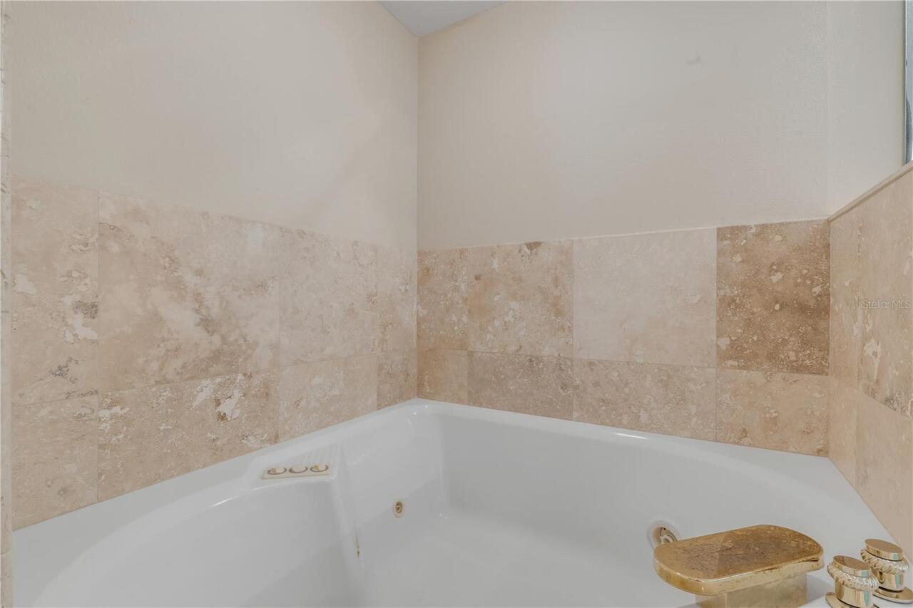 Listing Photo 35