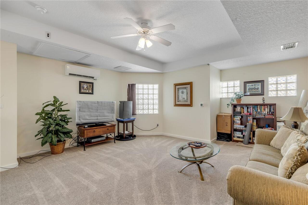 Listing Photo 42
