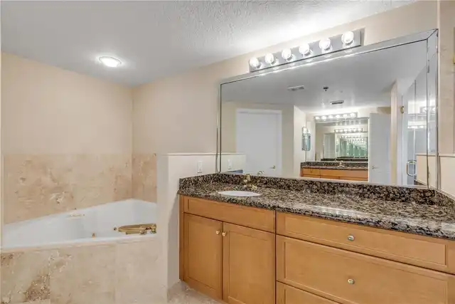 Listing Photo 34