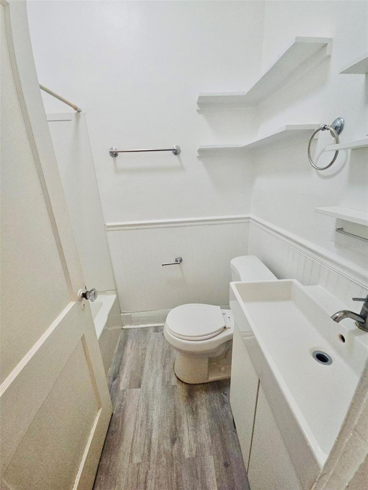 Listing Photo 15