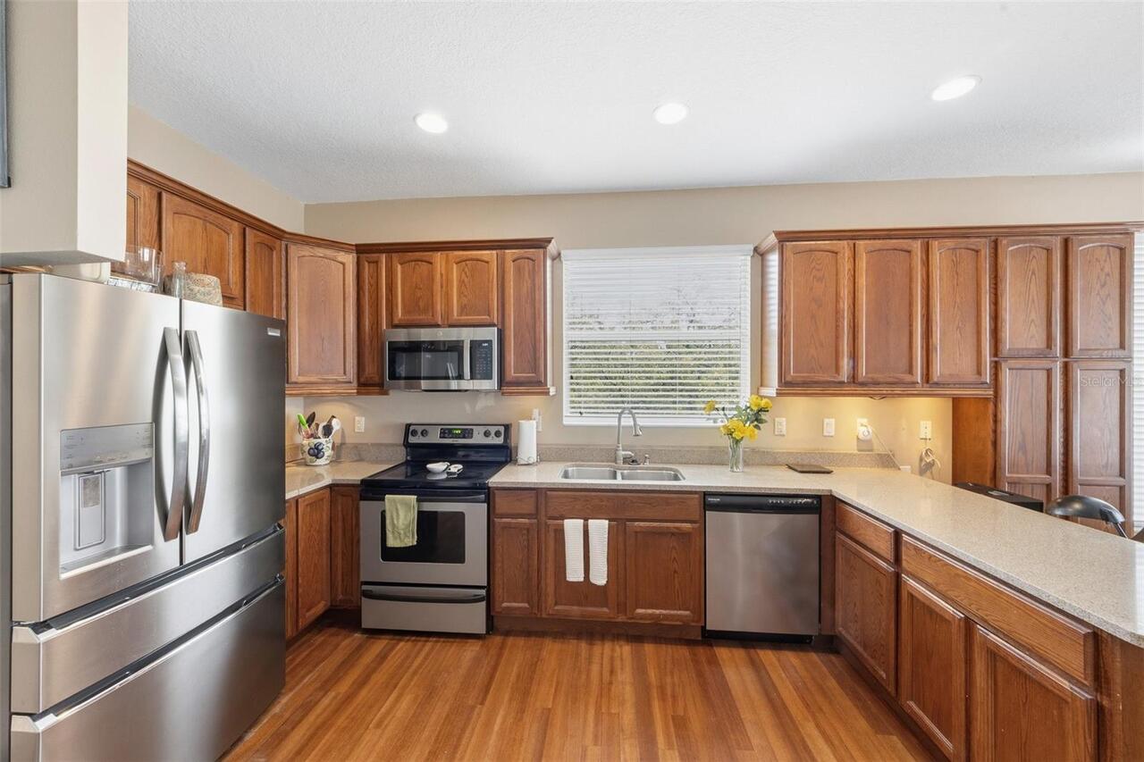 Listing Photo 8