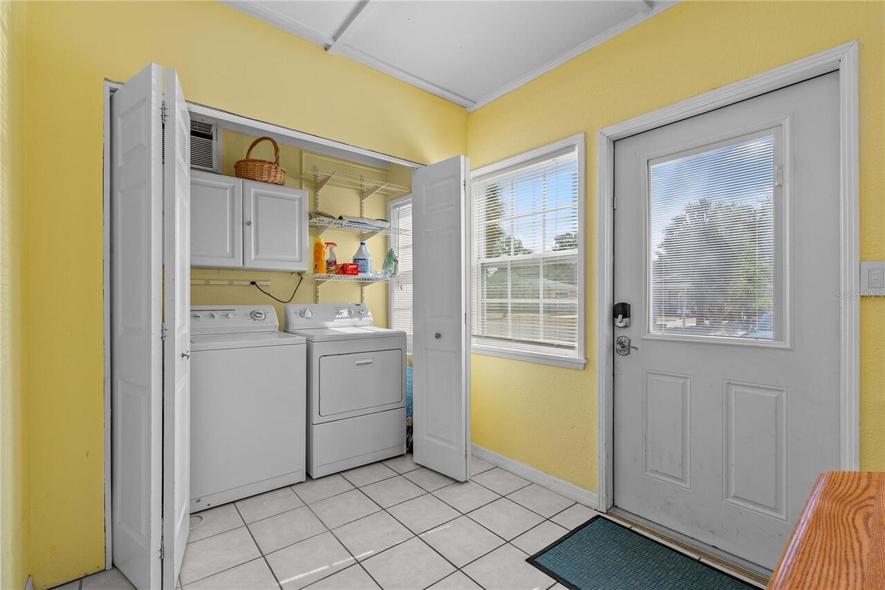Listing Photo 8