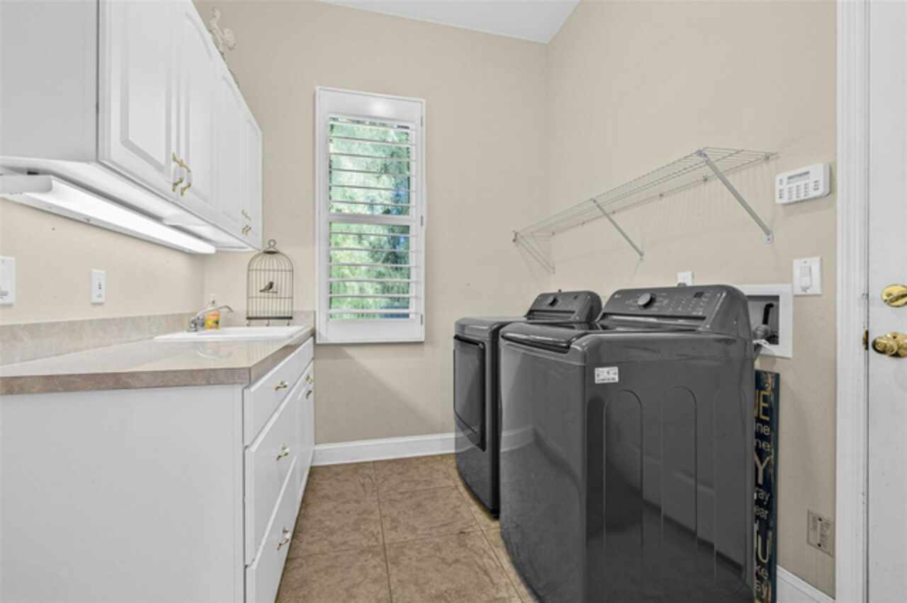 Listing Photo 33