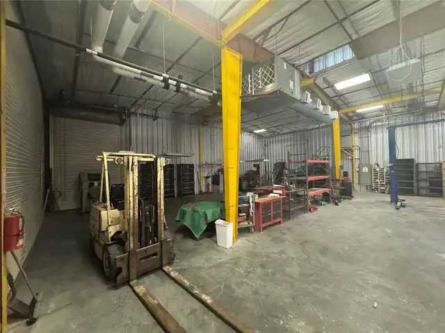 Listing Photo 5