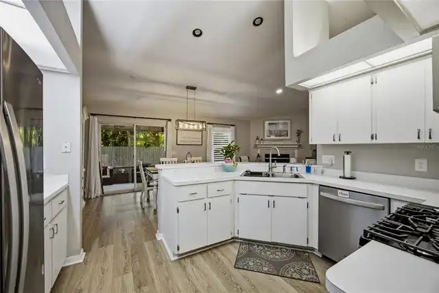 Listing Photo 19