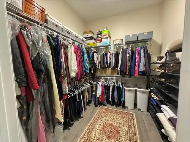 Listing Photo 23