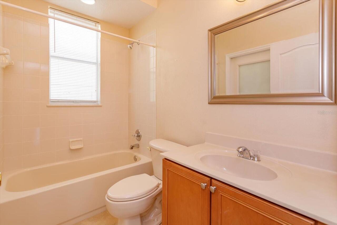 Listing Photo 10