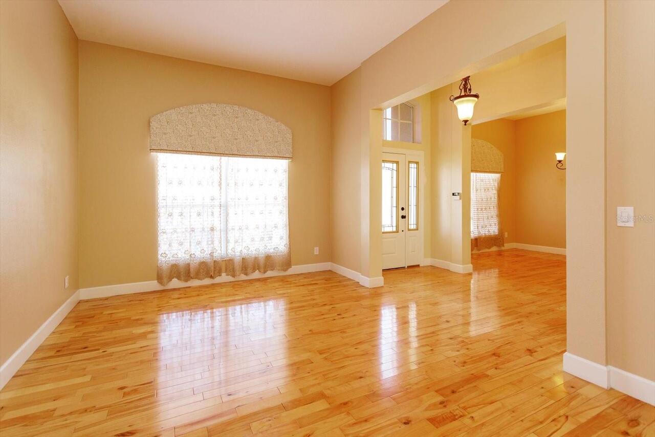 Listing Photo 32