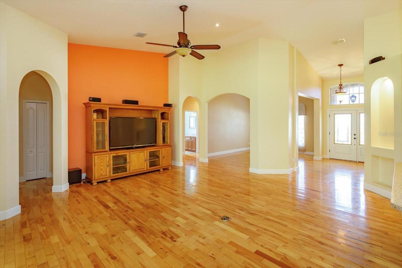 Listing Photo 41