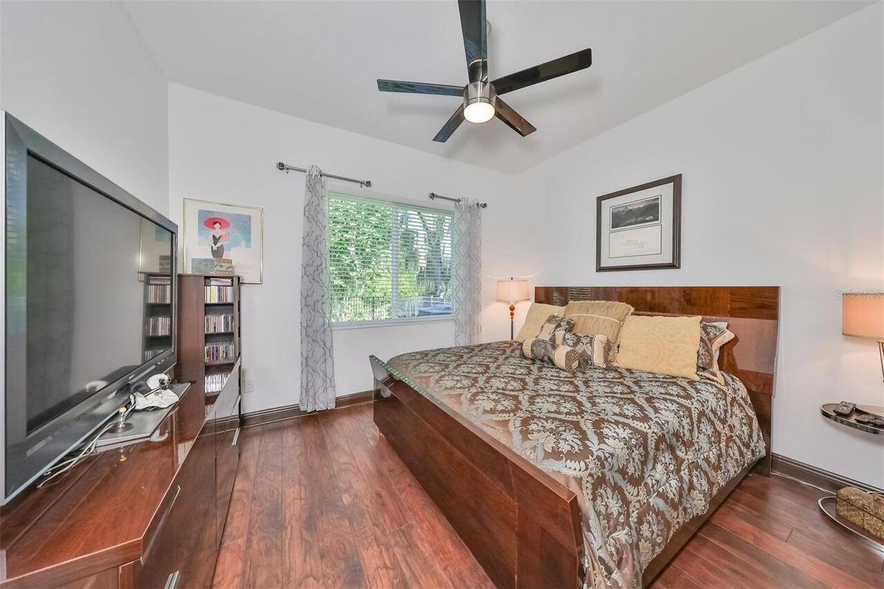 Listing Photo 33