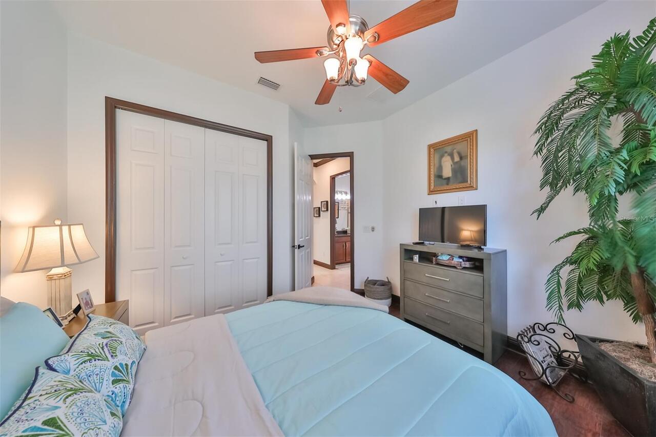 Listing Photo 37