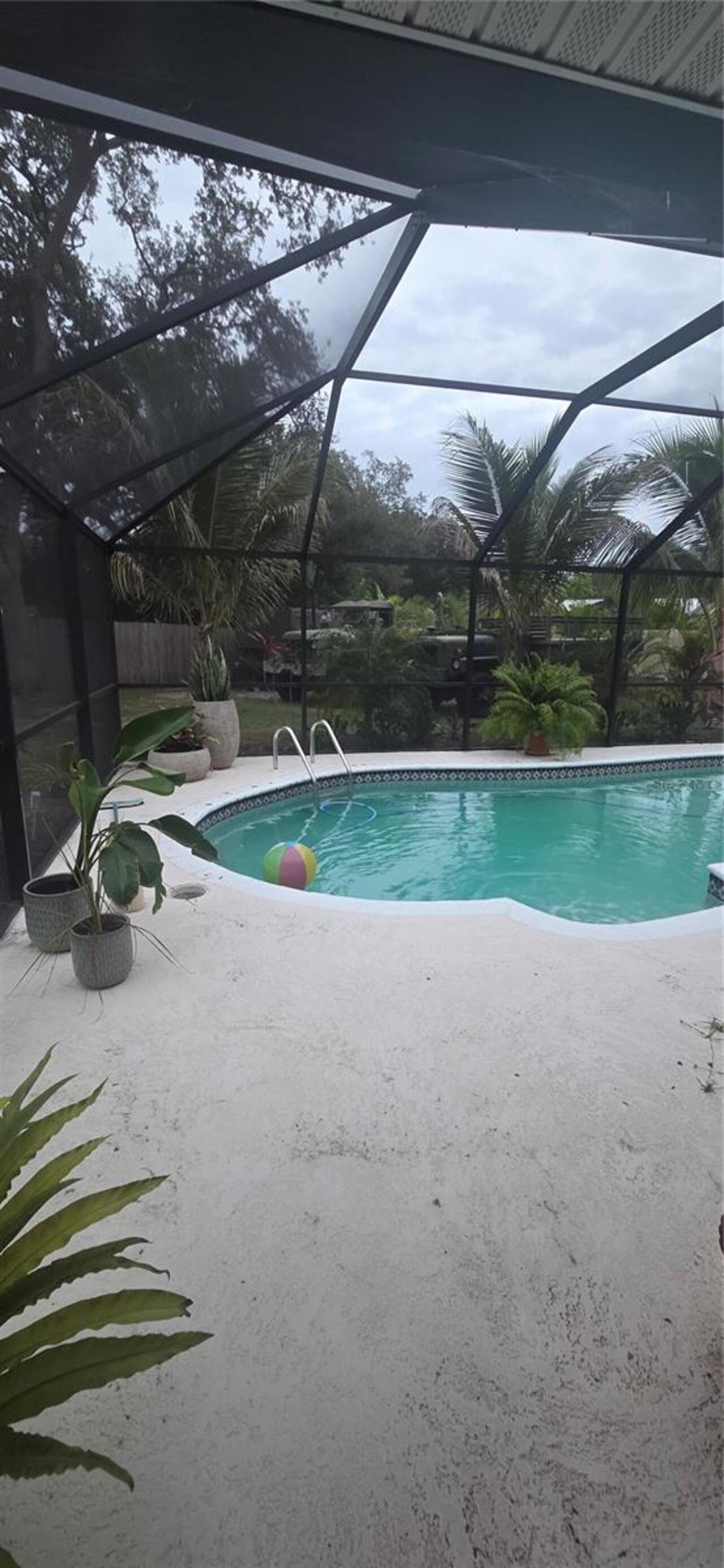 Listing Photo 16