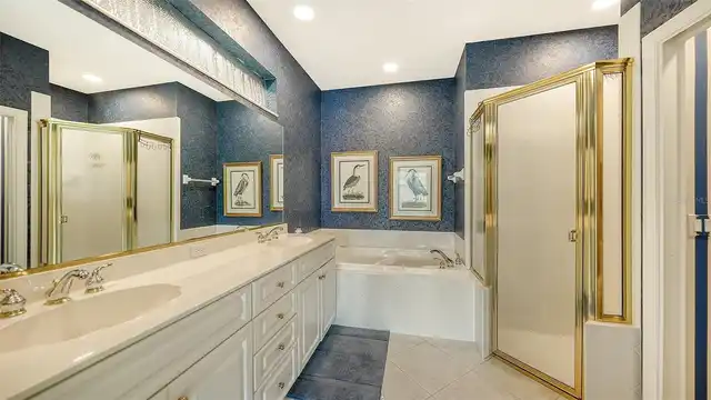 Listing Photo 23