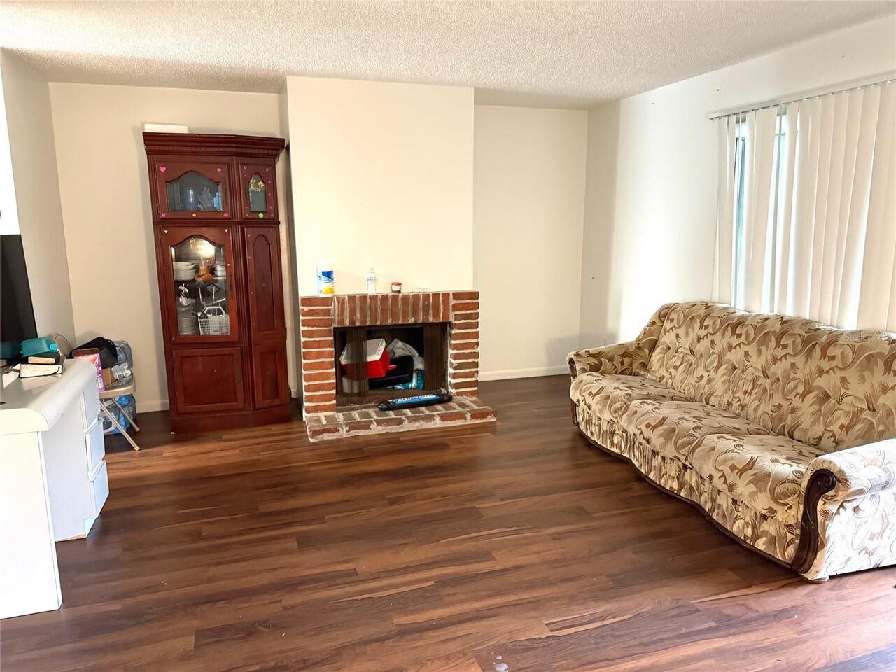 Listing Photo 7