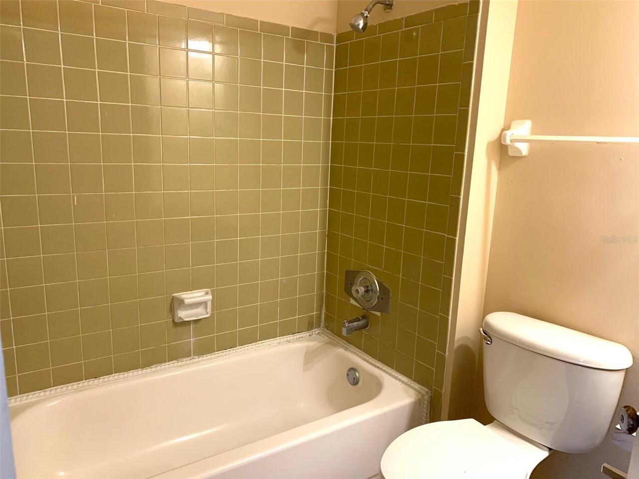 Listing Photo 15
