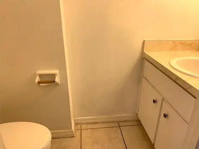 Listing Photo 16