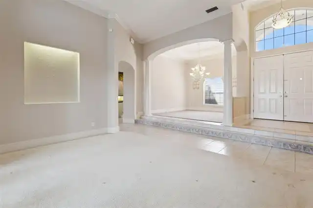 Listing Photo 6