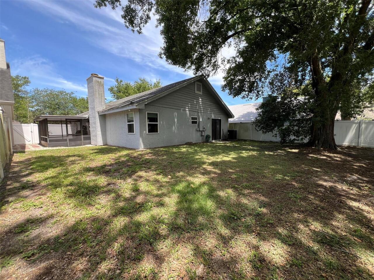 Listing Photo 16