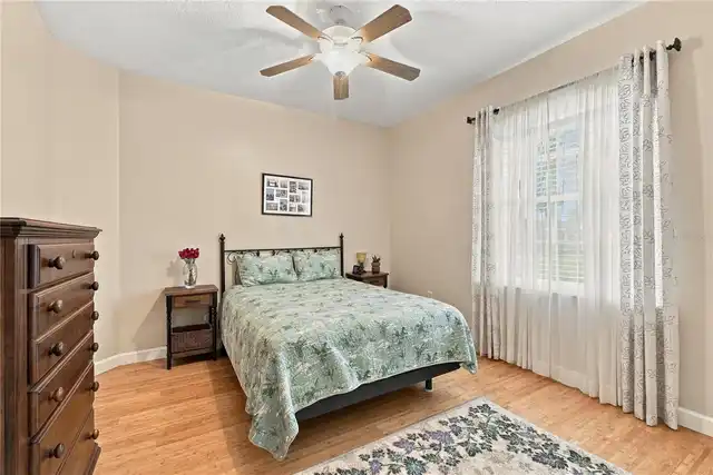 Listing Photo 23