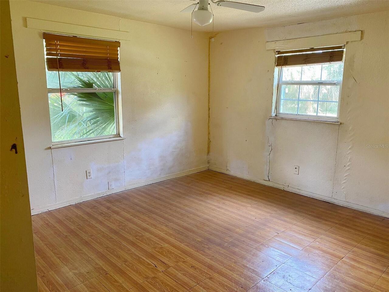 Listing Photo 9