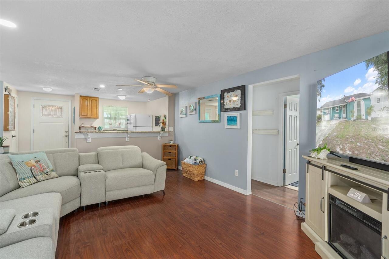 Listing Photo 7