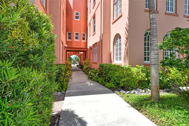 Listing Photo 23