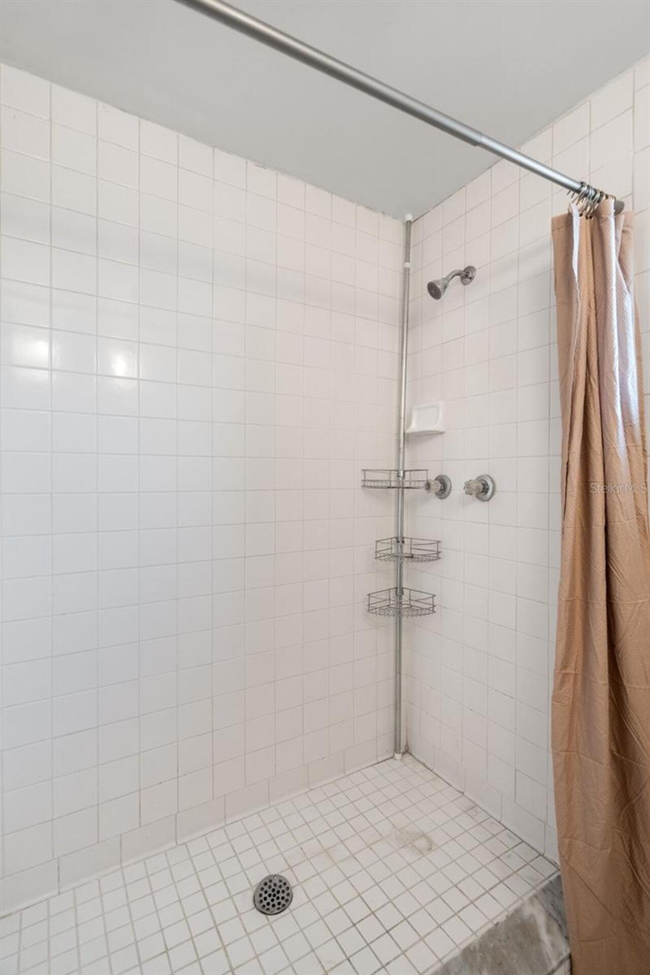 Listing Photo 28