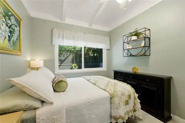 Listing Photo 32