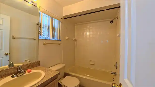 Listing Photo 22