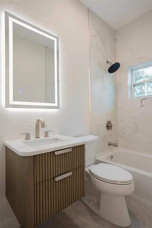 Listing Photo 28