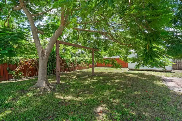 Listing Photo 32